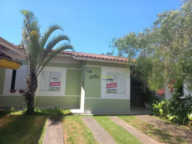 Casa com 2 dormitórios para alugar, 48 m² por R$ 2.319,11/mês - Bela Vista - Palhoça/SC