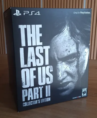 The Last of Us Part 2 Collectors Edition Americano Lacrado PS4