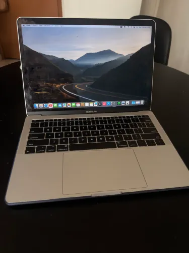 MacBook Pro 13. 2017