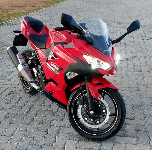 Ninja 400
