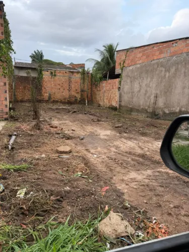 Terreno com 12 pilares construído, 1 poço artesiano, com 08 de frente com 18 de fundo