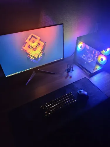 Pc gamer i5 com 16 GB de RAM placa de vídeo NVidia Geforce GDDR6