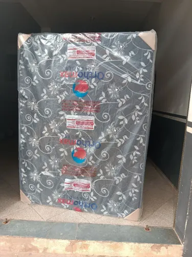 Mega promoção camas box casal novas