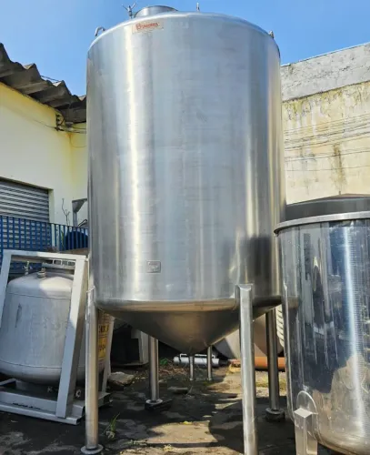 Tanque inox - 8.000 litros