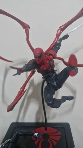 Homem Aranha Superior - Mess Toys