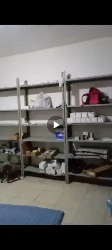 Vendo prateleira de ferro