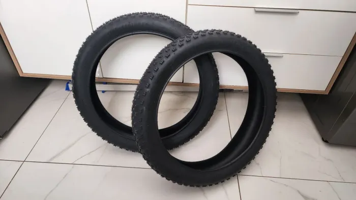 Pneu Bike Elétrica 20x4.0 (PAR)
