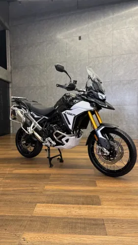 Triumph Tiger 900 Rally PRO 2025