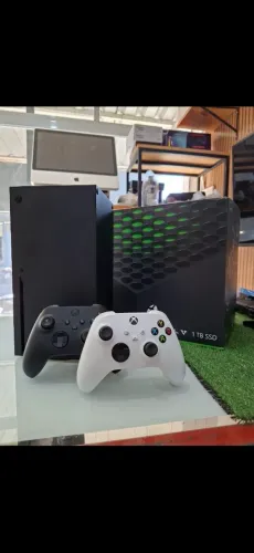 XBOX SERIES X 1TB IMPECÁVEL
