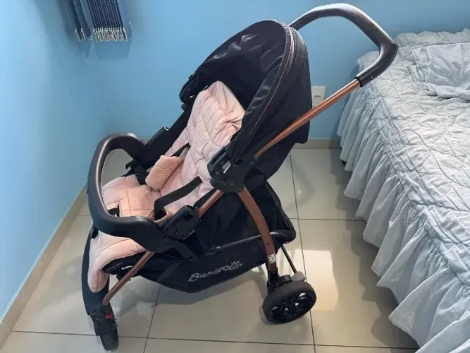 VENDO CARRINHO BURIGOTTO + BEBÊ CONFORTO BURIGOTTO