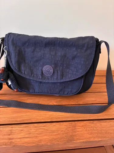Bolsa Kipling azul 
