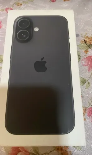 iPhone 16