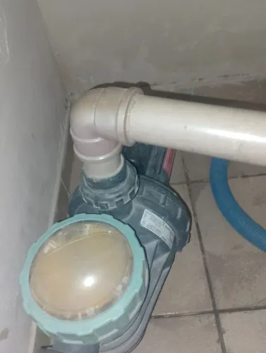 Motor limpeza de piscina usado 