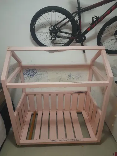 Cama montessoriana.