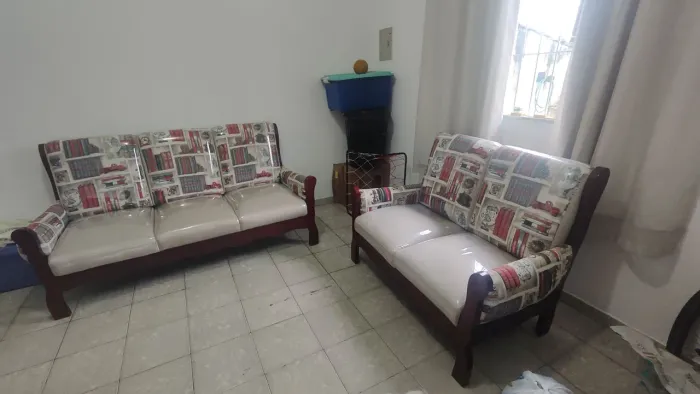 Sofá madeira maciça estilo colonial 3+2 lugares