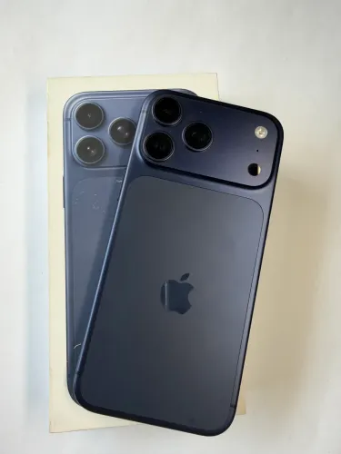 17 Pro Max 256GB