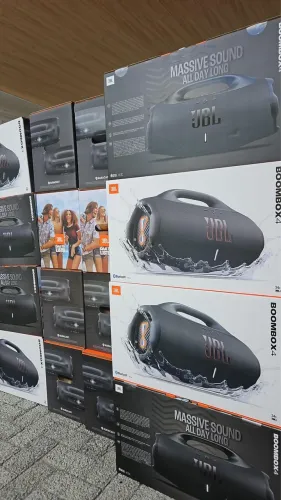 Boombox 4 Lacrada Com Nota Fiscal