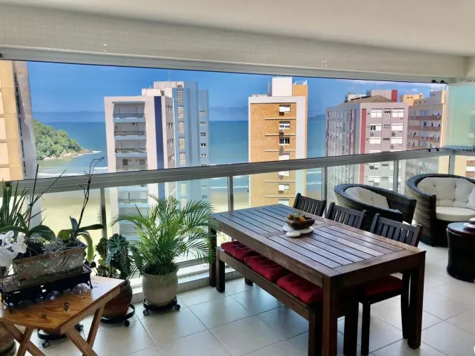 Apartamento com 3 dormitórios à venda, 135 m² por R$ 1.600.000,00 - José Menino - Santos/S