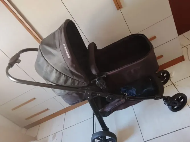 Carrinho de bebê Galzerano 