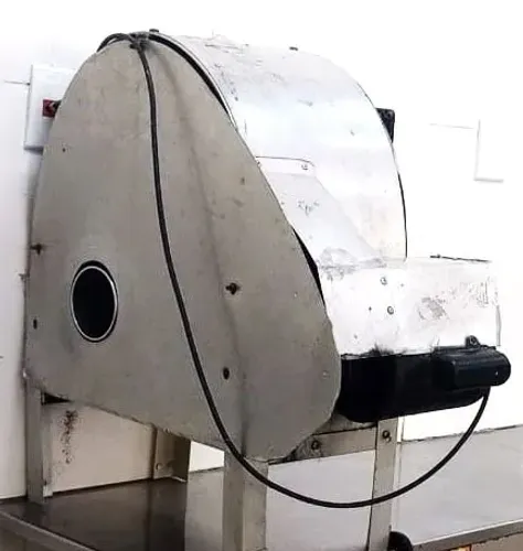 Maquina (fatiadora) De Cortar Vegetais Inox, Elétrica 127V