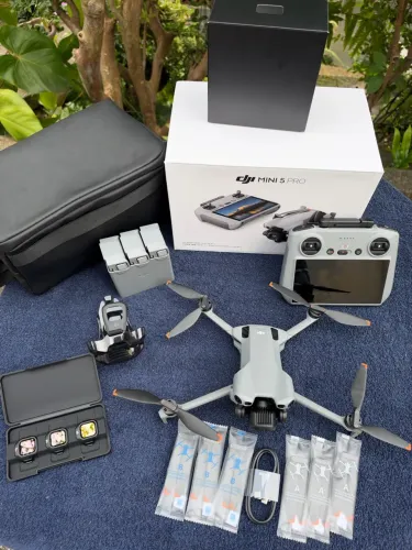 Drone DJI Mini 5 Pro Fly More Combo Plus (Com tela) - NOVO