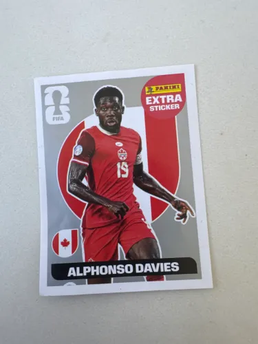 Figurinha Extra Sticker prata do ALPHONSO DAVIES do Canadá