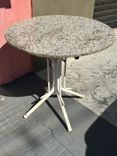 Mesa de pedra 90cm