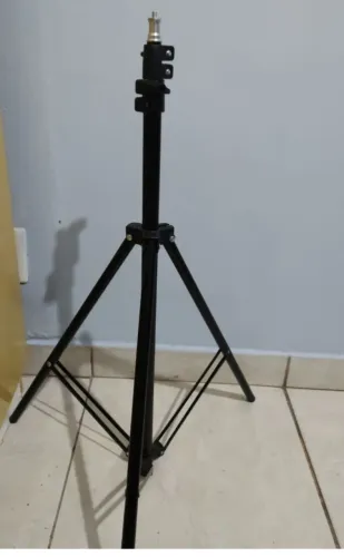 Tripé de iluminação