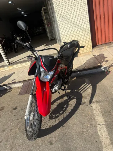 Vendo bros 2021 muito nova 