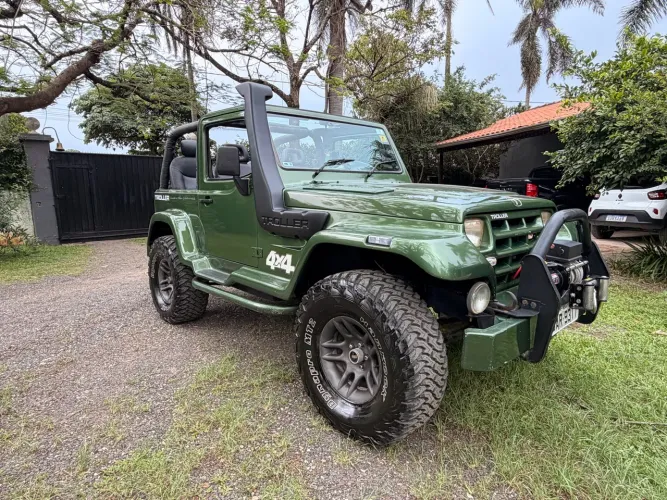 Troller T-4 4X4 2.8 TB Int. Cap. Lona Diesel 2001