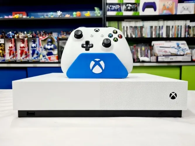 Xbox One S All Digital s/ leitor de disco c/ Garantia