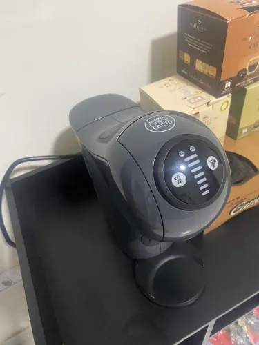 Cafeteira Dolce Gusto gênio s
