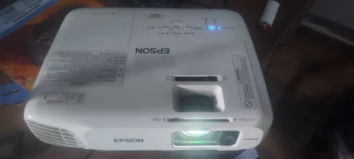 Projetor Epson x24