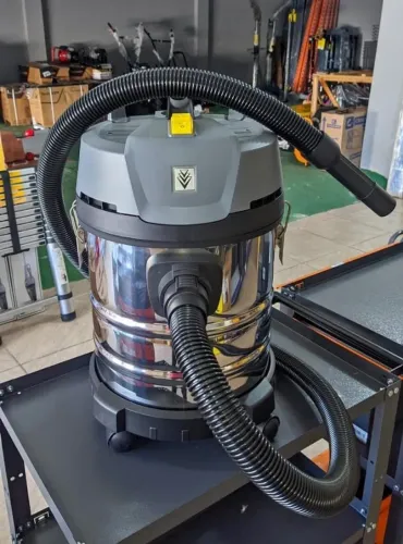 Aspirador pó e água Profissional 20l 1400w 220v - Nt2000 Karcher (loja)