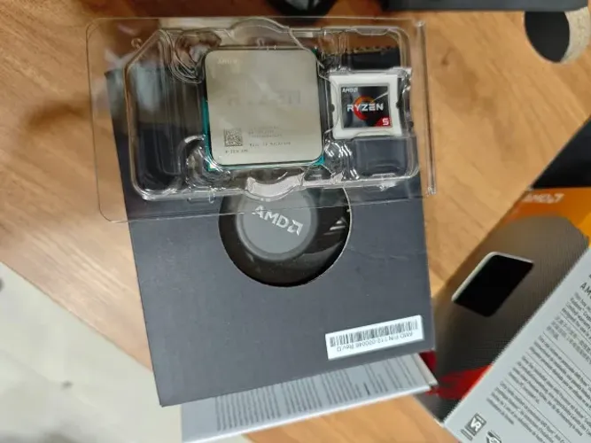 processador ryzen 5  3.400g, novo, só abri pra testar