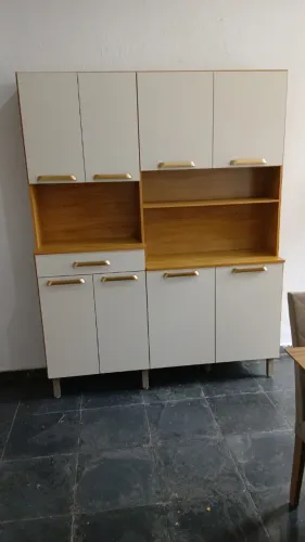 Armário de cozinha Pratic com 1,58cm de largura - 2 opções de cores