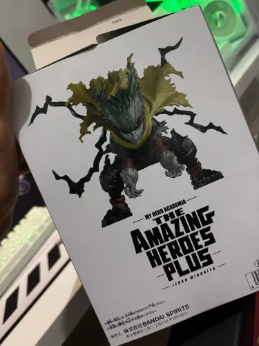 Figure Izuku Midoriya (Deku) ÚNICO NO BRASIL