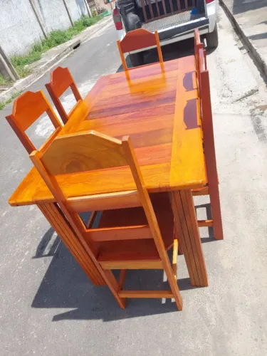 Mesa com 6 cadeiras / Último jogo em estoque!