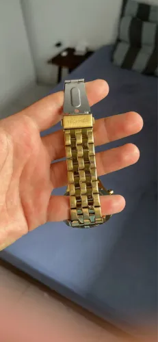 Relógio technos