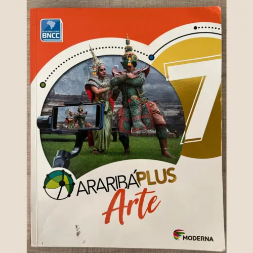 Livro Araribá Plus Arte 7 Com CD