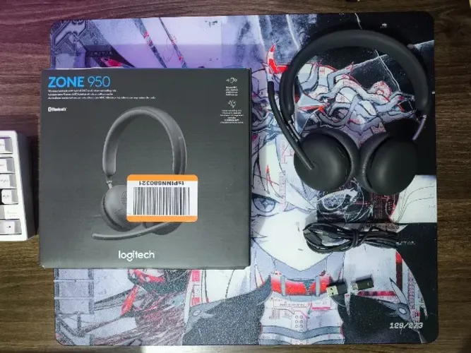 Headset Logitech Zone 950 ANC Wireless 2.4Ghz + Bluetooth Zoom Certified
