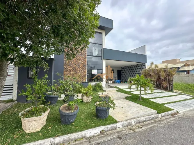 Casa com 3 dormitórios para alugar, 180 m² por R$ 8.800,00/mês - Nova São Pedro - São Pedr