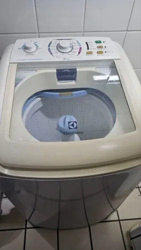 Máquina de Lavar Electrolux 8kg - Parcelo no cartão