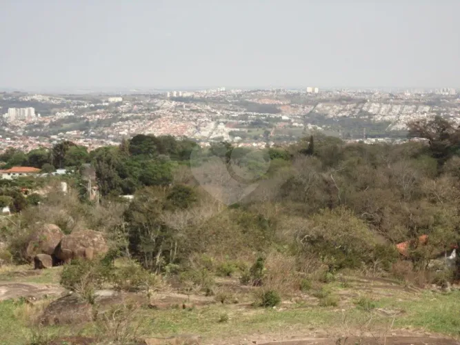 Área de Terra à venda em Chácara Alpina, Valinhos - SP