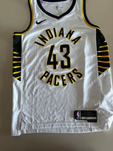 Regata Indiana Pacers