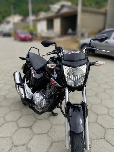 Vendo Fan Cg 160 2018.