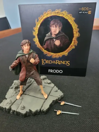 Frodo Iron Studios 1/10