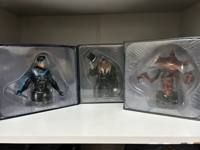 Coleção bustos Batman DC Eaglemoss