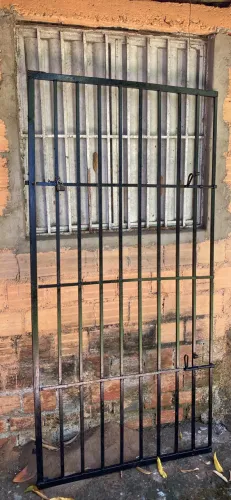 Grade de ferro