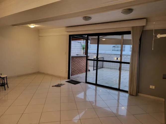 Cobertura à venda na Vila Mariana, São Paulo-SP: 3 quartos, 1 suíte, 4 salas, 4 banheiros,